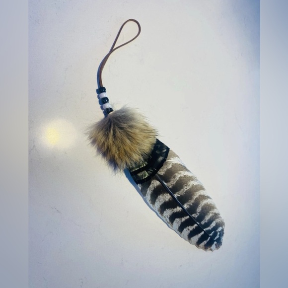 Smudging feather 12 inches. Hand made - Picture 3 of 3